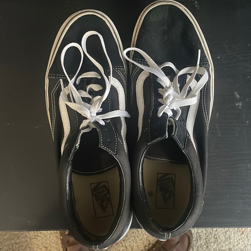 Size 13 black and white OLD SKOOL vans